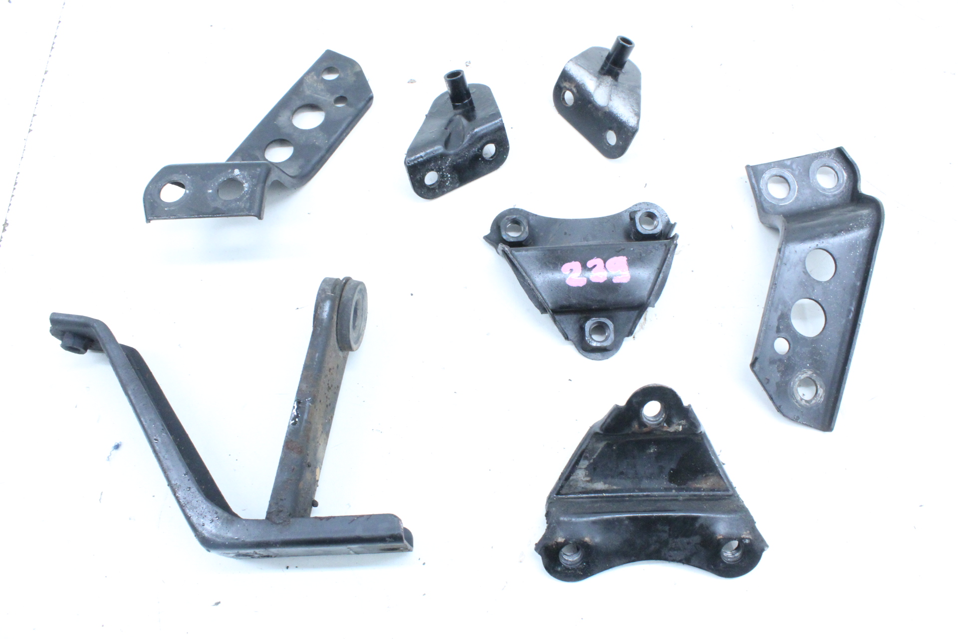 KAWASAKI ZX10 TOMCAT ZXT00B 88-90 7x Halter Halterung 239 | eBay